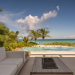 pool-beach-the-reserve-villa-1-track3