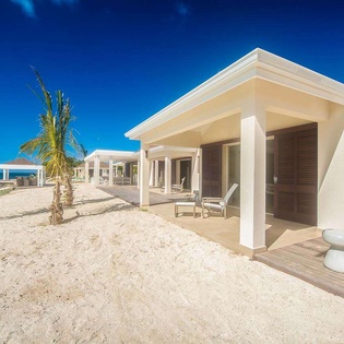 Exterior of PIE TNS, Beach Side/Baie Longue, St. Martin