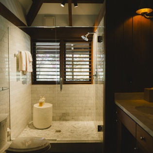 bedroom-5-the-catch-track2