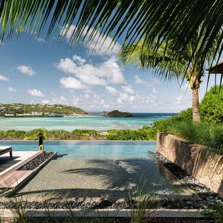 exterior-1-larimar-new-villa-track5