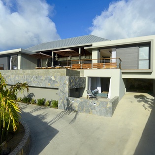 Exterior of WV EDU, Lurin, St. Barthelemy