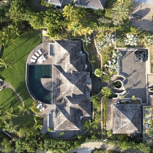 exterior-silver-rainbow-track5