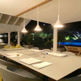 11-Villa Arrow Marine dinner in the evening