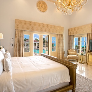 bedroom1-chateau-des-palmiers-track3
