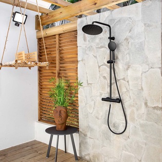 24-LaCasaDelJefe-Bathroom1OutdoorShower