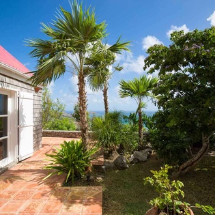 Exterior of WV PAS, Lurin, St. Barthelemy