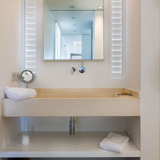 Bathroom at WV ECO, Gouverneur, St. Barthelemy