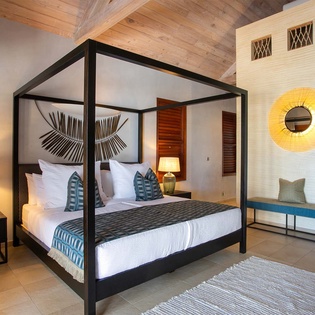 20-LesPalmiersBleus_Bedroom1