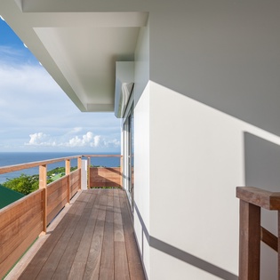 exterior-1-blue-diamond-track5