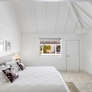 bedroom-2-greystone-track4