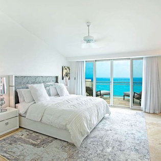 Bedroom at PIE COV, Beachfront/Cupecoy, St. Martin