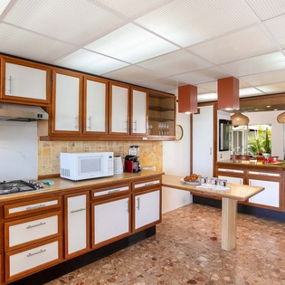 20-LesZephyrs-Kitchen