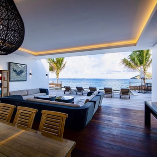 9-St-Barts-Villa-LMMdin02