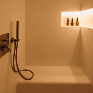 bathroom-1-anima-track2