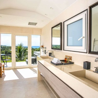 Bathroom at PIE AVN, Hillside/Terres Basses, St. Martin