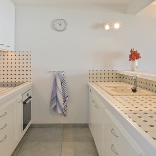 kitchen-les-sables-d-or-val-andre-track1