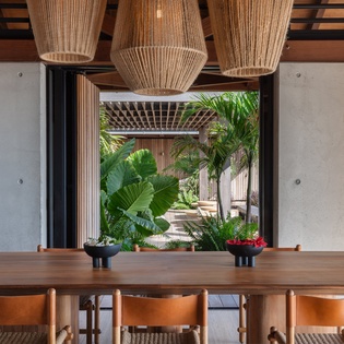 kitchen-ti-manoir-voltaire-track3