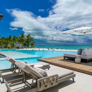 pool-footprints-track6