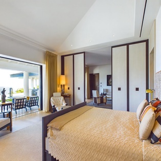 bedroom-1-amitie-track2