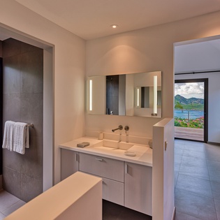 11-St-Barts-Villa-MMObth02