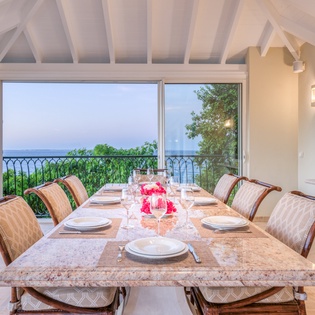 sunset-la-dacha-track1