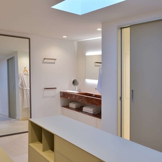 Bathroom at WV VUM, Marigot, St. Barthelemy