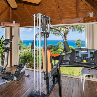 gym-dream-in-blue-track1