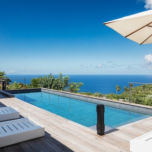 exterior-1-avalon-track1