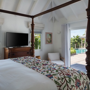 bedroom-3-bel-air-track1