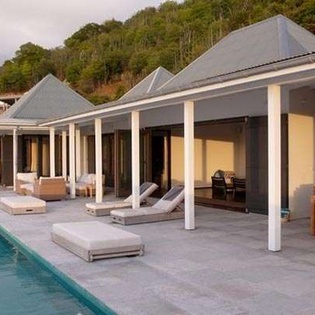 Exterior of WV BBS, St. Jean, St. Barthelemy