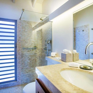 Bathroom at WV YEB, Pointe Milou, St. Barthelemy