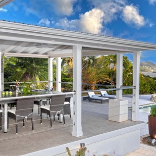 19-SoleLuna-OutdoorDining