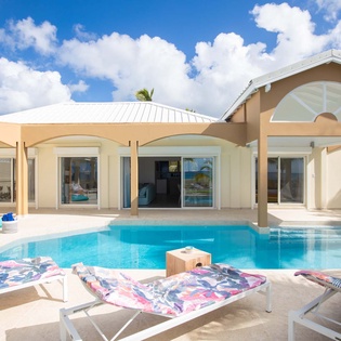 8_VillaBeachSecrets