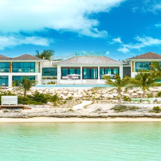 exterior-villa-bristol-breeze-track5