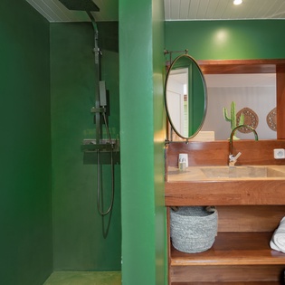 bathroom-5-baltazar-track2