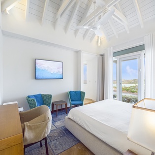 guest-bedroom1-arrow-marine-track2