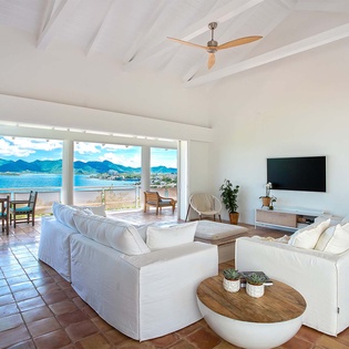 16-Jasper-LivingRoom