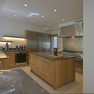 kitchen-silver-rainbow-track1