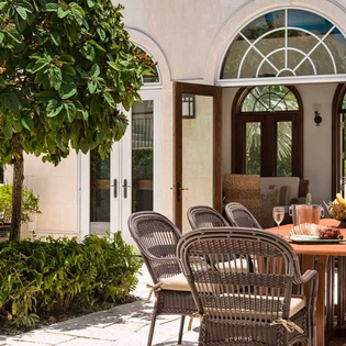 Patio at IE BAR, Thompson Cove, Turks & Caicos