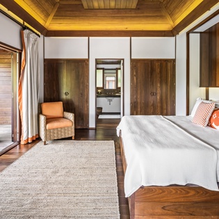 guest-bedroom-2-girasol-track3