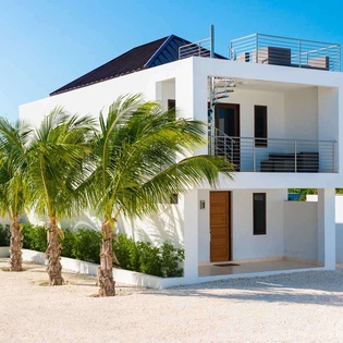 Exterior of PL SUG, Grace Bay Turtle Cove, Turks & Caicos