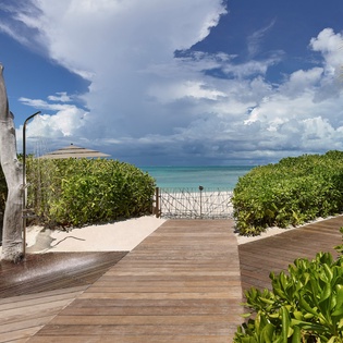 outdoor-view-silver-sands-track4