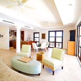 Living Room at PIE BAH, Beachfront/Cupecoy, St. Martin