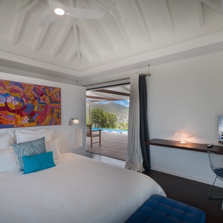 guest-bedroom2-cairn-track1