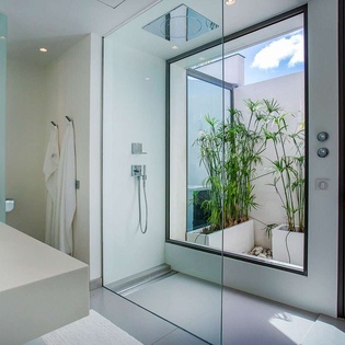 Bathroom at WV SAX, St. Jean, St. Barthelemy