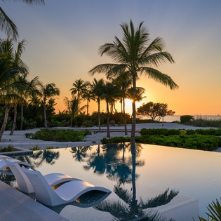 sunset-view-sea-breeze-tc-track1