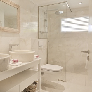 bathroom-3-villa-marris-track1