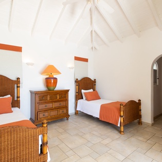 bedroom4-villa-sea-vous-play-track1