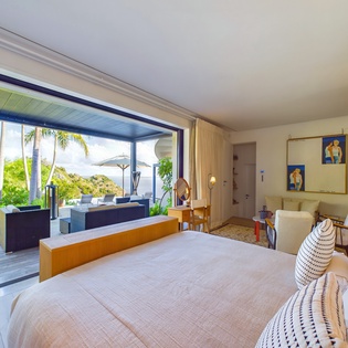 bedroom-4-amitie-track1