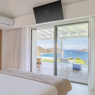 bedroom-1-indigo-track1